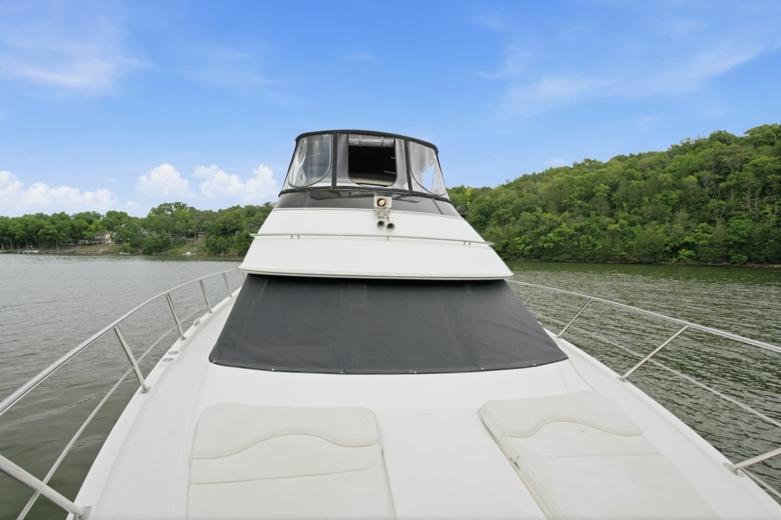 2005 Carver 
