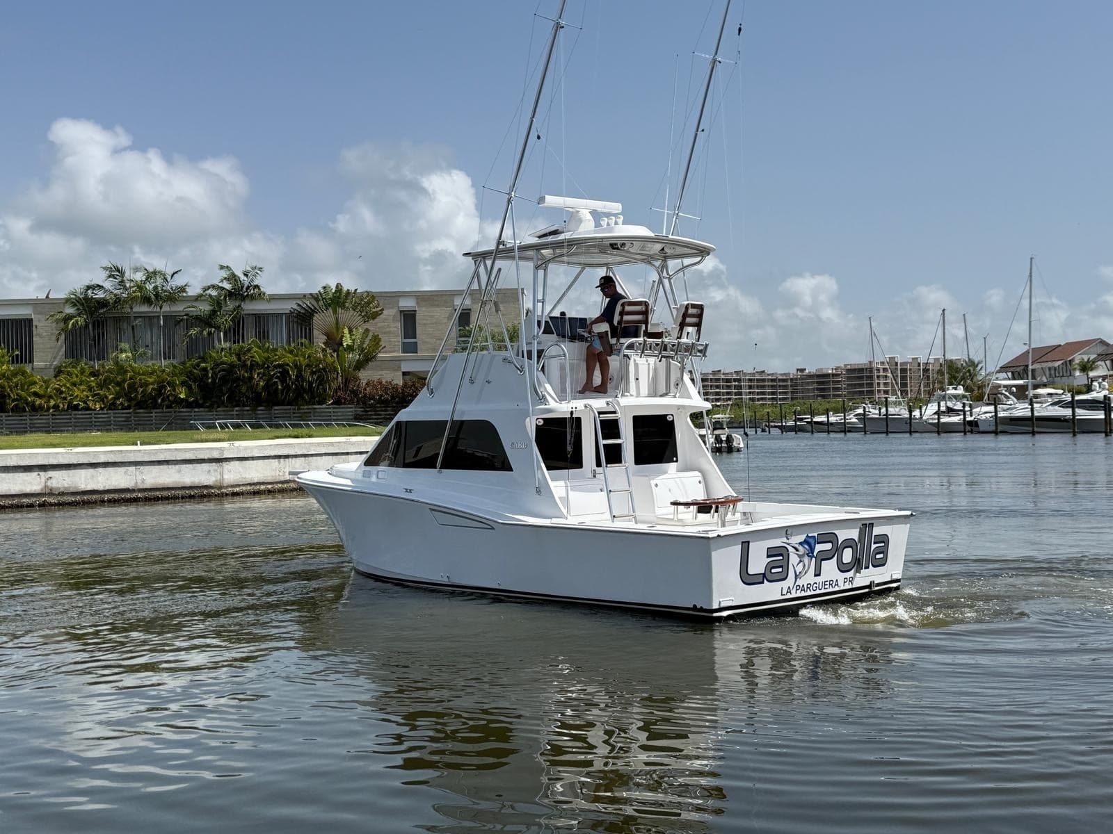 2005 Cabo 35 Flybridge