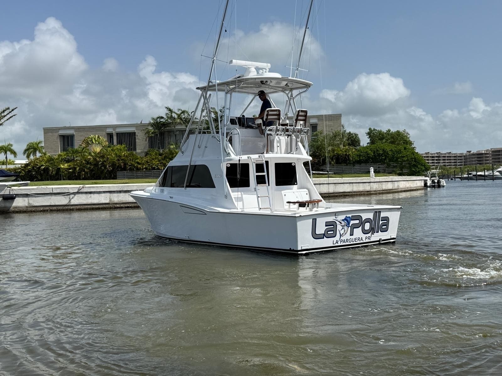 2005 Cabo 35 Flybridge