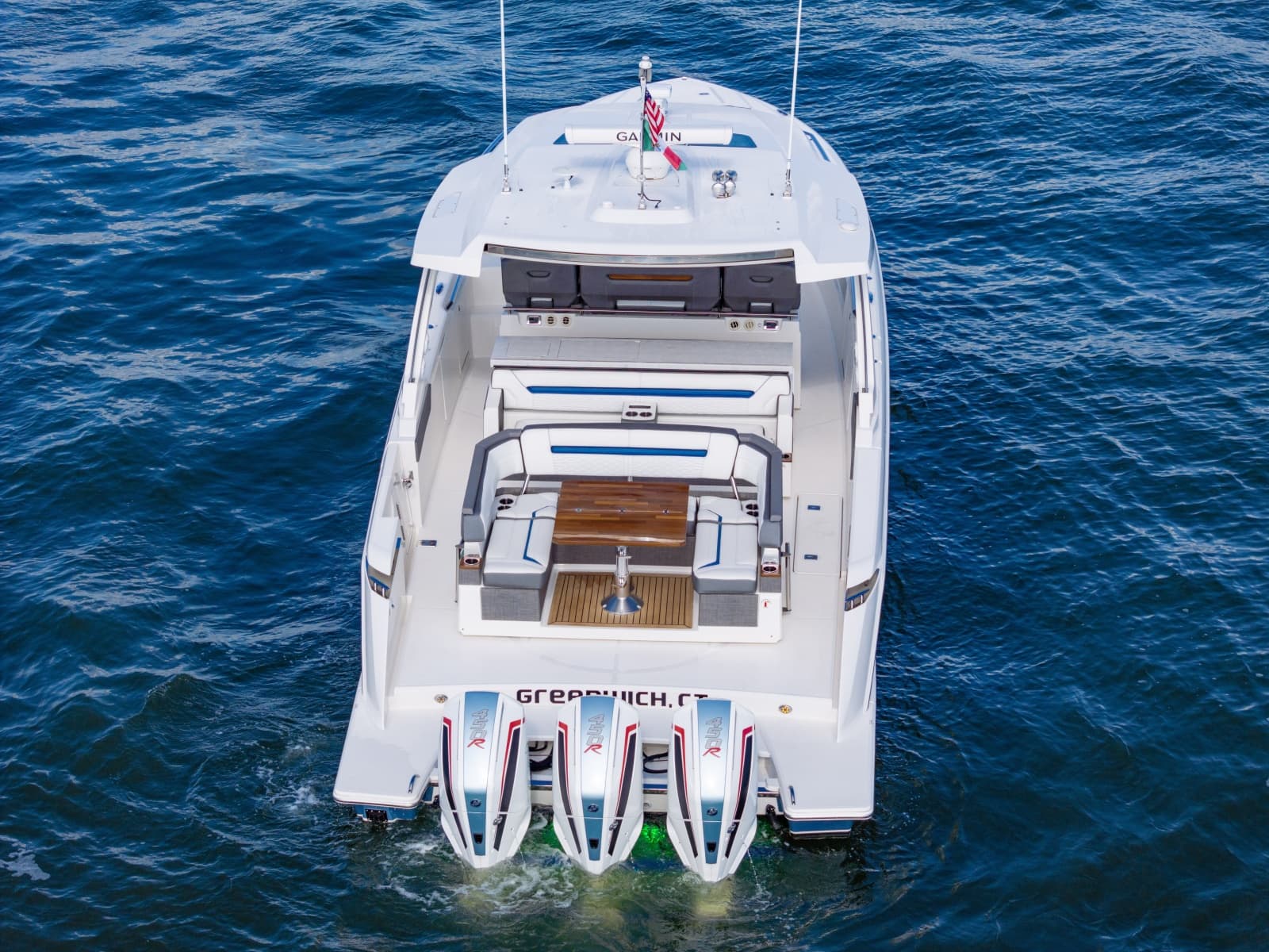 2021 Tiara Sport 