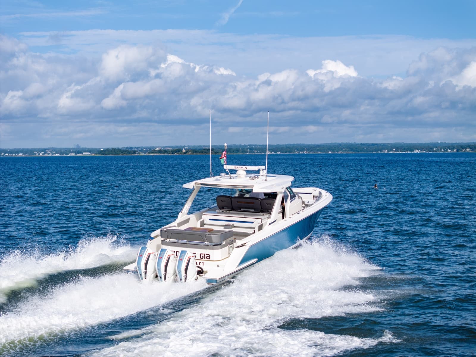2021 Tiara Sport 