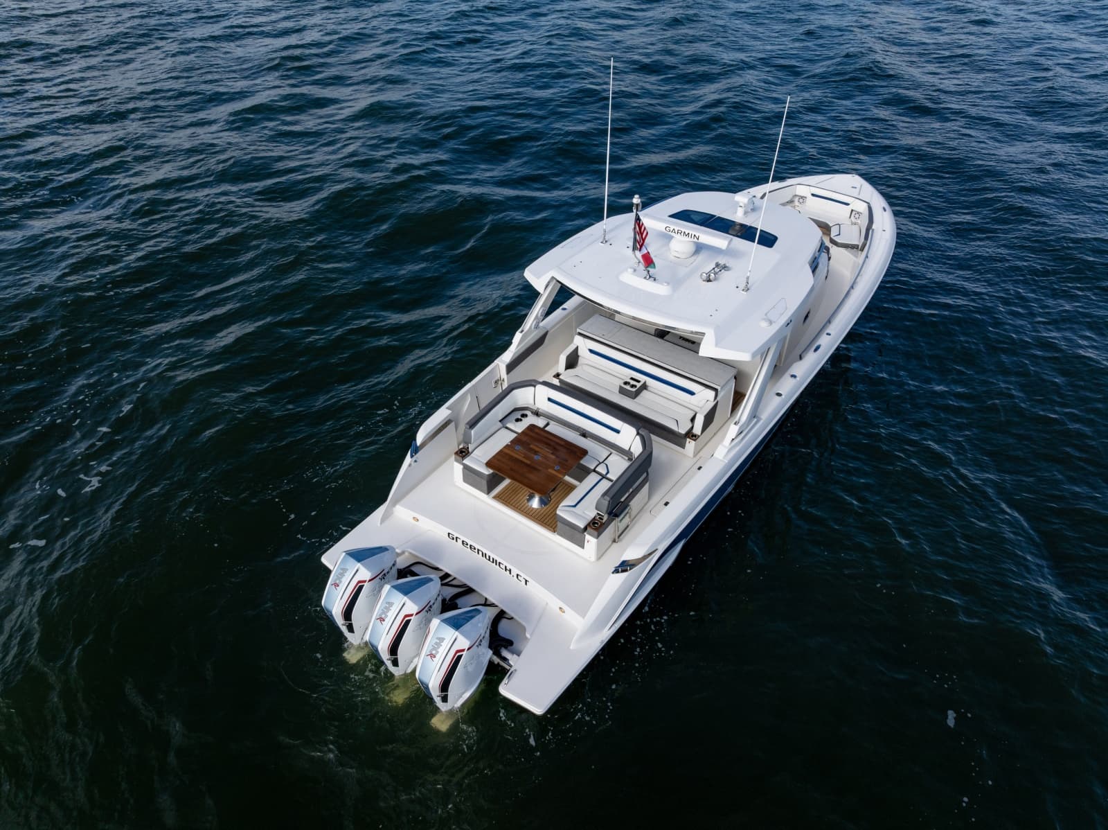 2021 Tiara Sport 