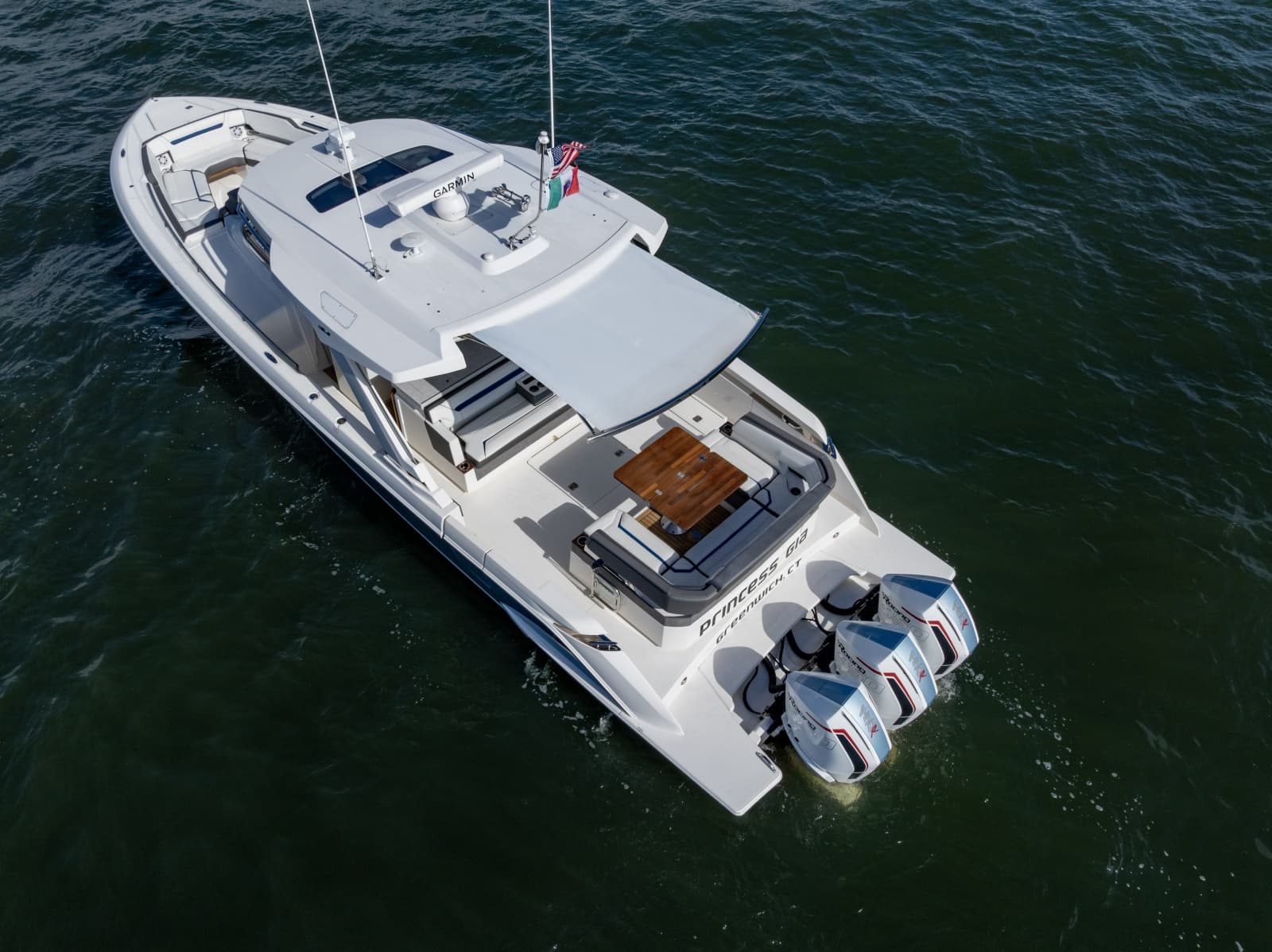 2021 Tiara Sport 
