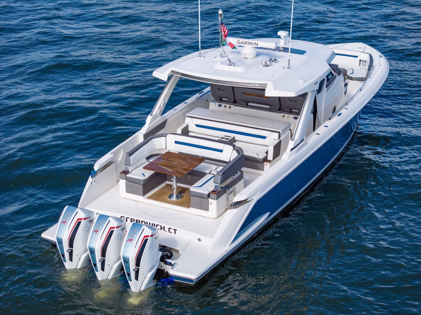 2021 Tiara Sport 