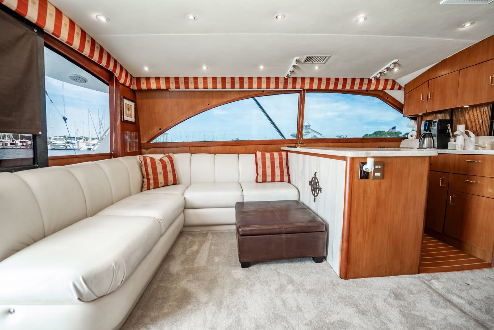 2000 Ocean Yachts 43 Super Sport