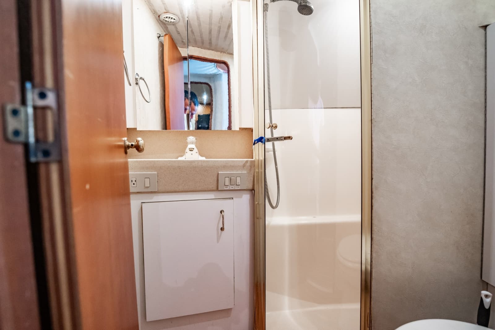 2000 Ocean Yachts 43 Super Sport