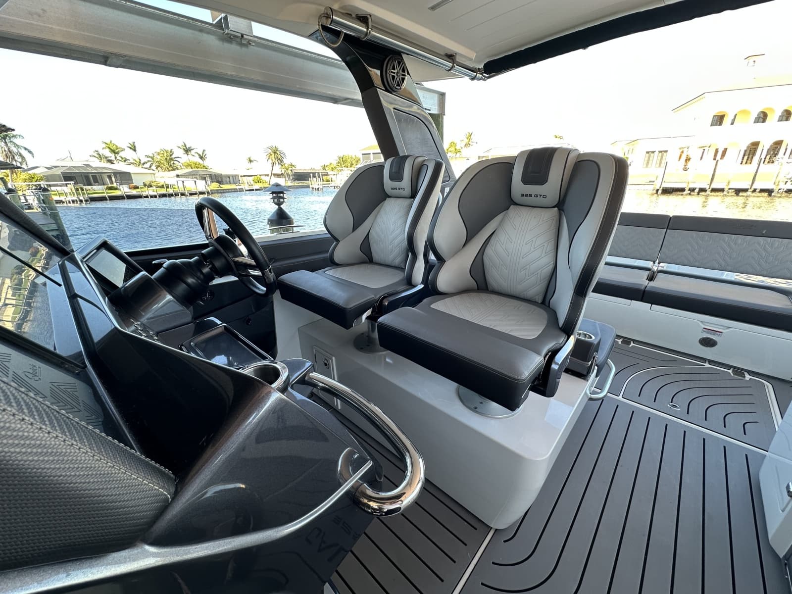 2022 Galeon 325 GTO