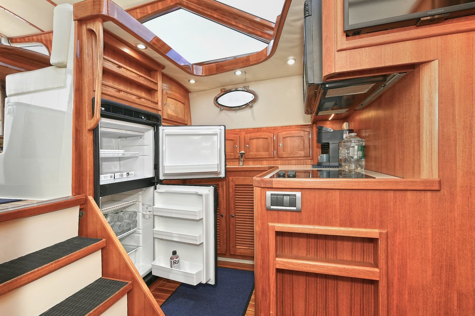 2005 San Juan Downeast Express