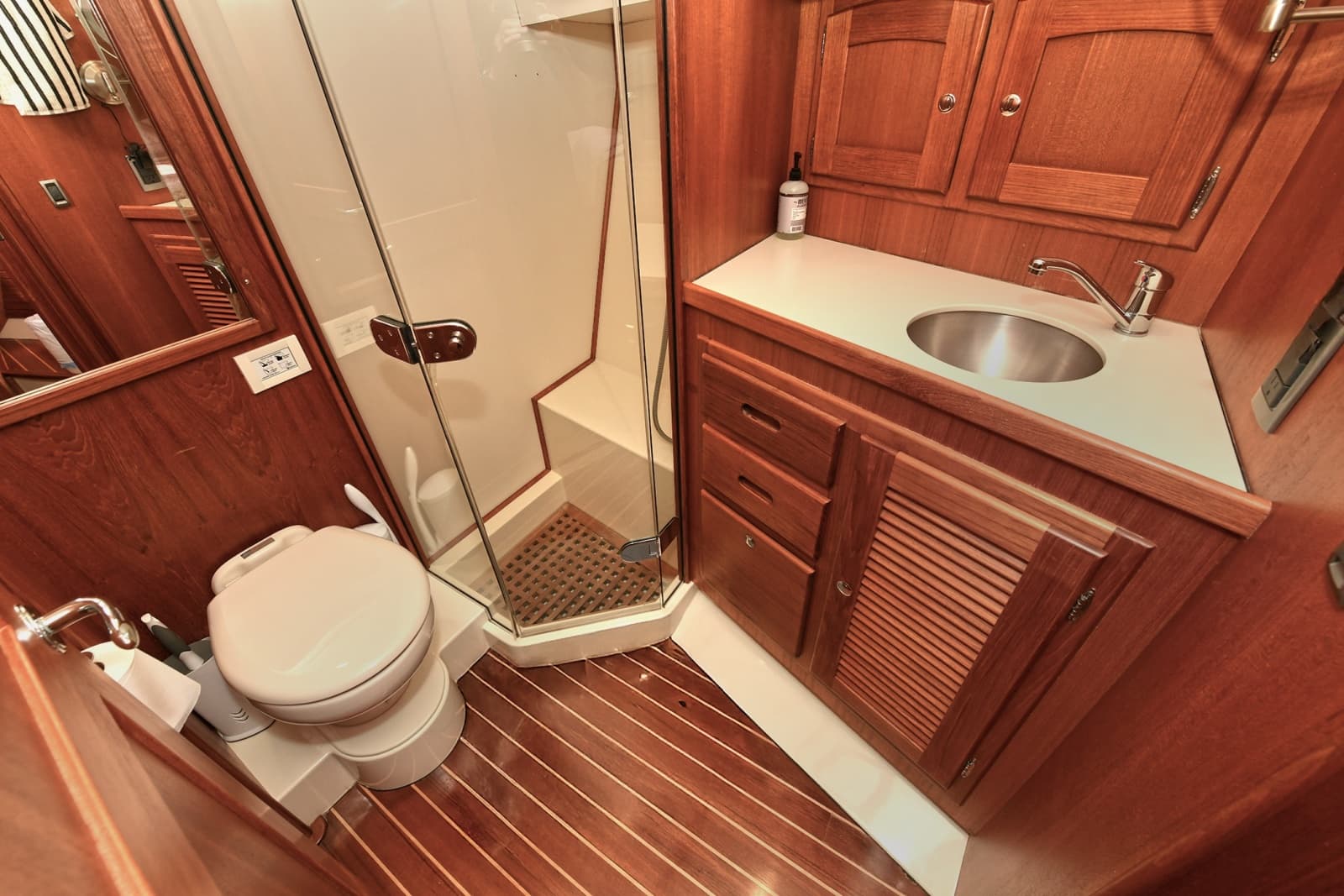 2005 San Juan Downeast Express
