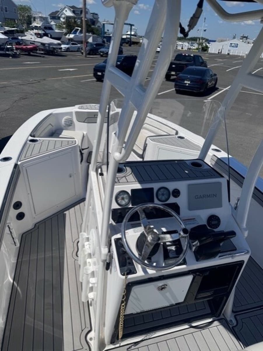 2022 Yamaha Boats 210 FSH Sport