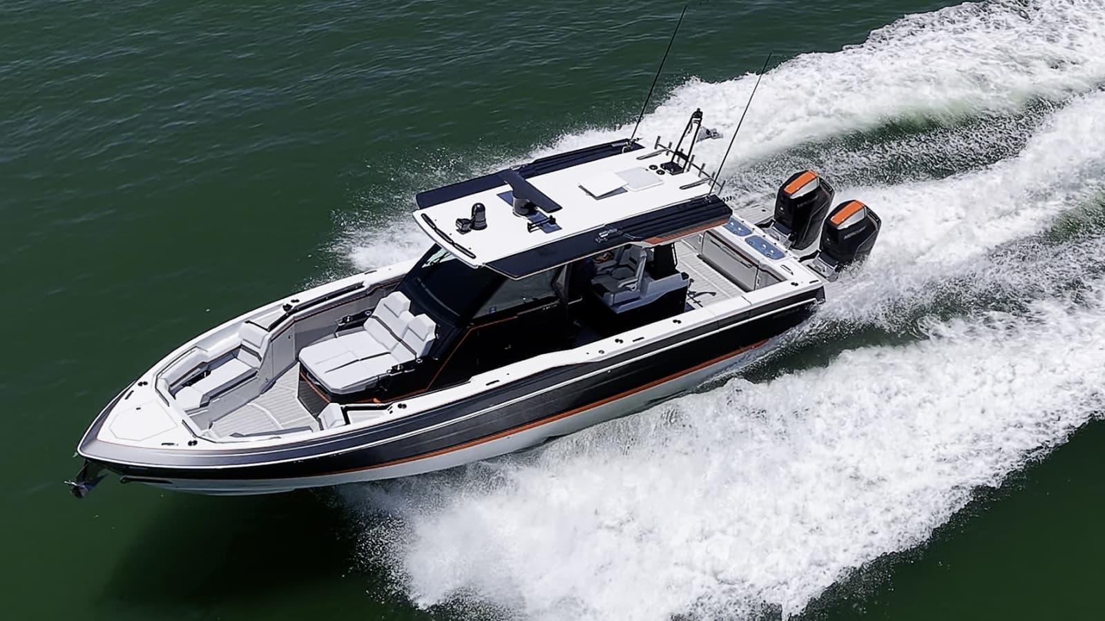 2024 Formula 387 Center Console Fish