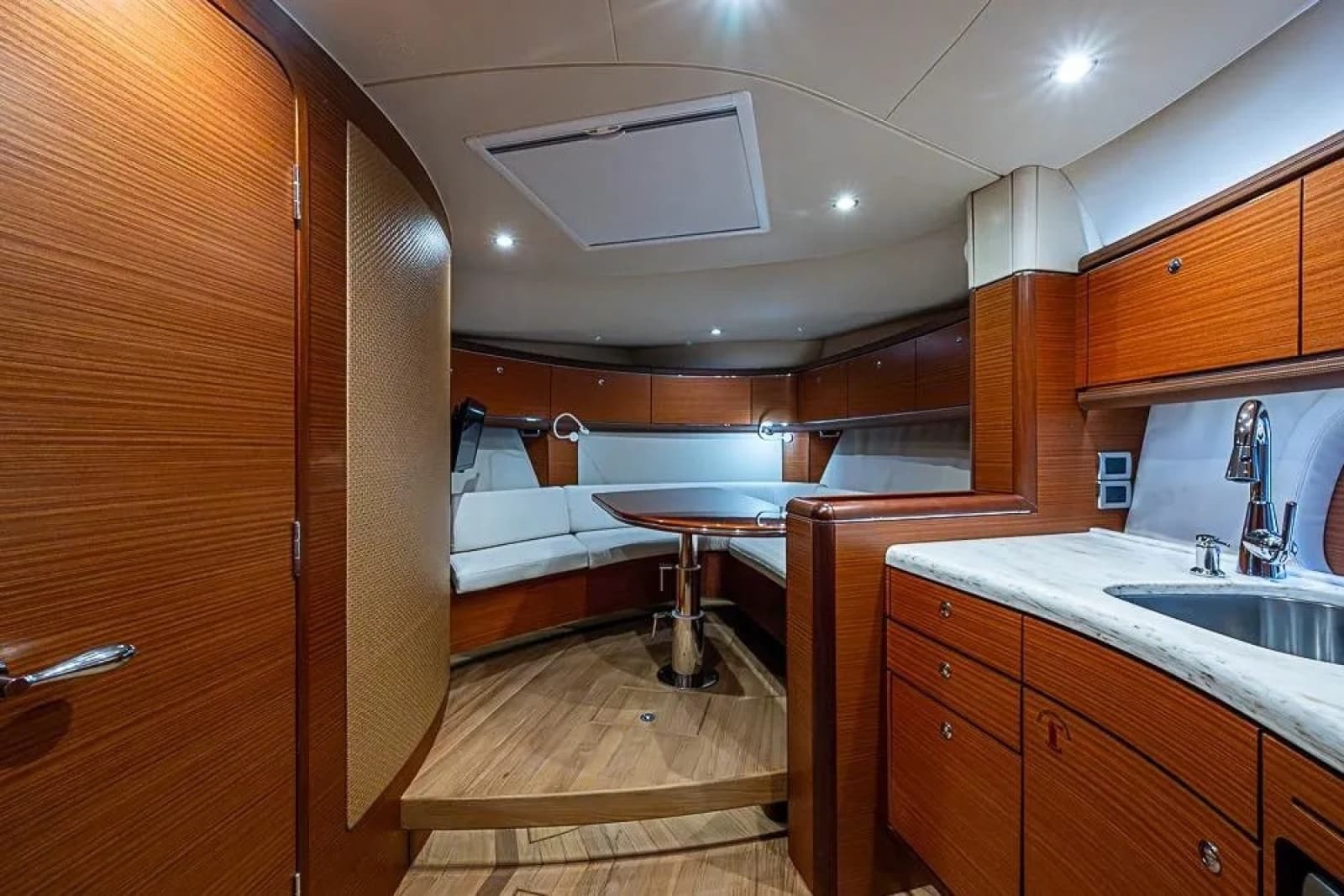 2014 Zeelander Z44