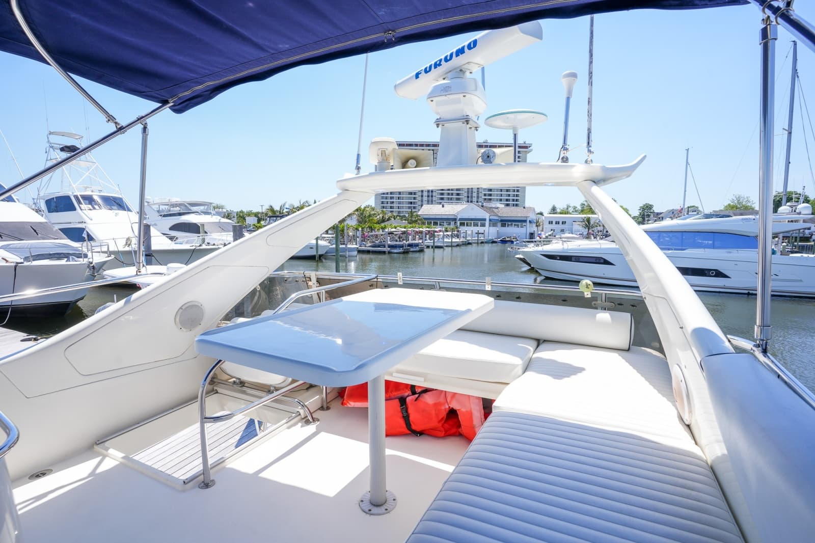 1997 Sunseeker Manhattan 48