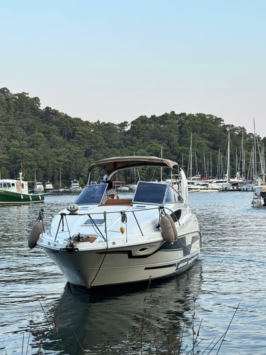 2001 Bayliner 2858