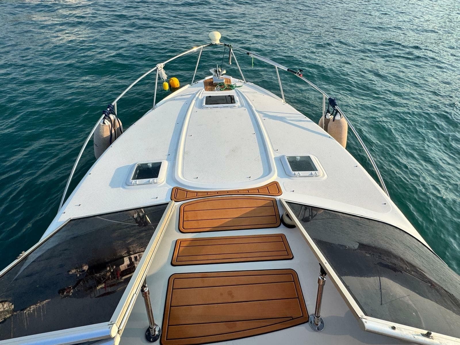 2001 Bayliner 2858