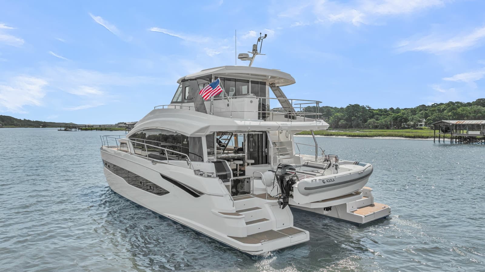 2025 Aquila 54 Yacht