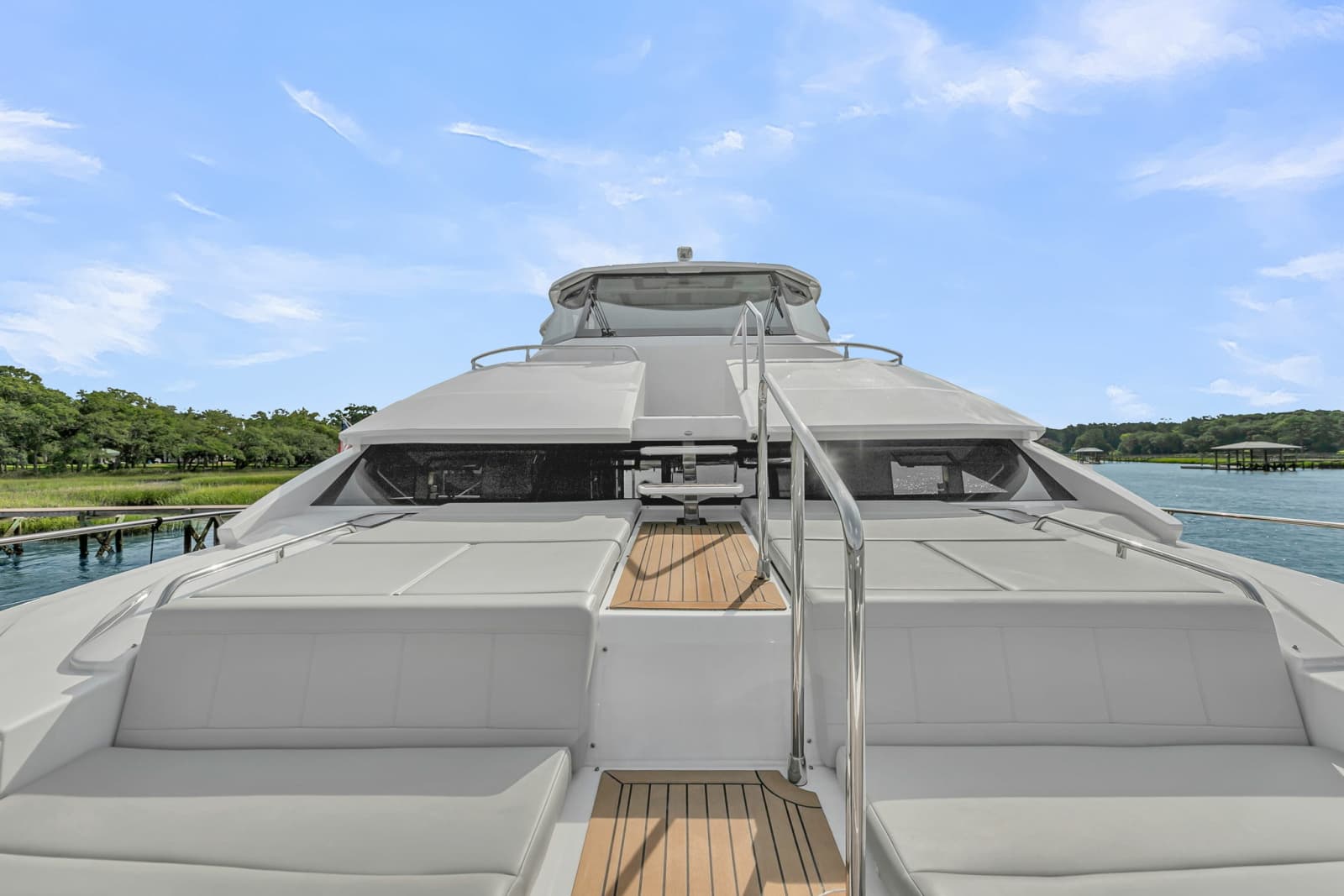 2025 Aquila 54 Yacht