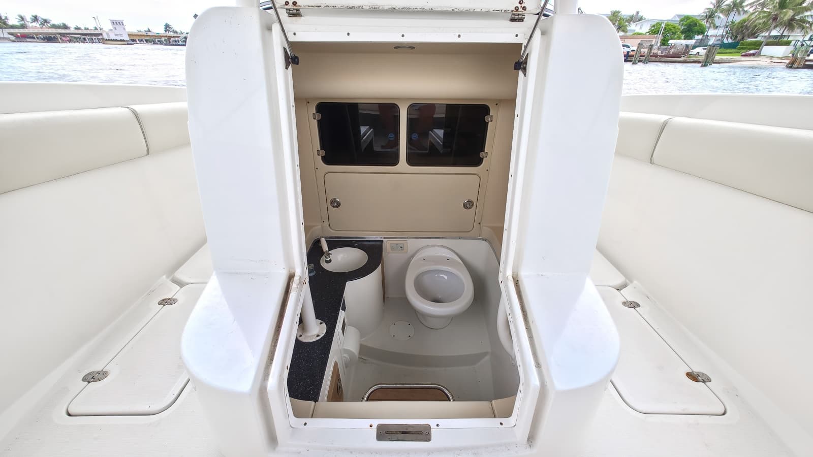2008 Chris-Craft Catalina 29