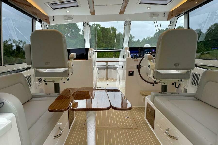 2027 MJM 38X