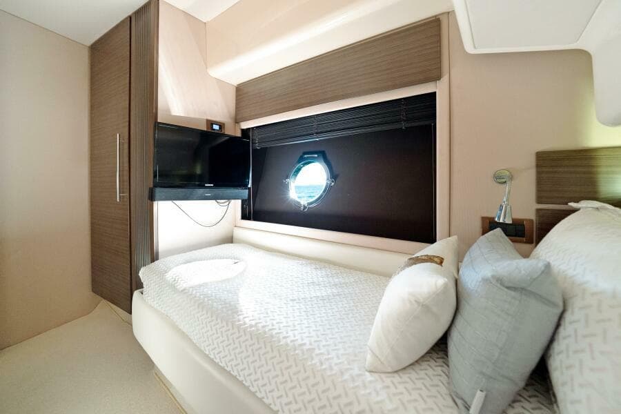 2017 Azimut 60 Flybridge