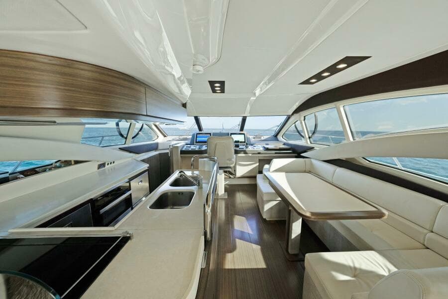 2017 Azimut 60 Flybridge