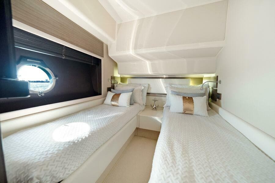 2017 Azimut 60 Flybridge