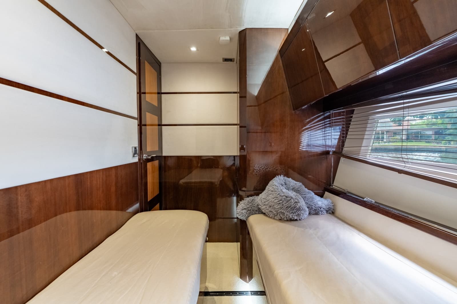 2017 Galeon 550 Fly