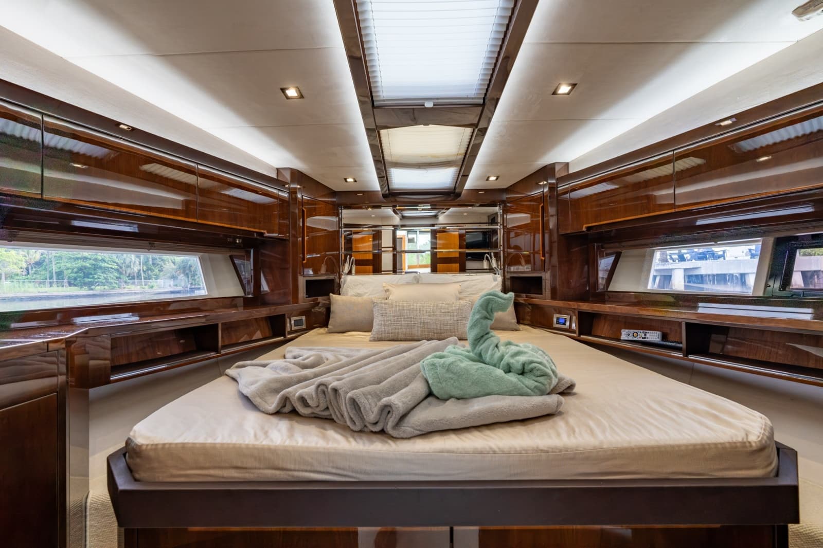 2017 Galeon 550 Fly