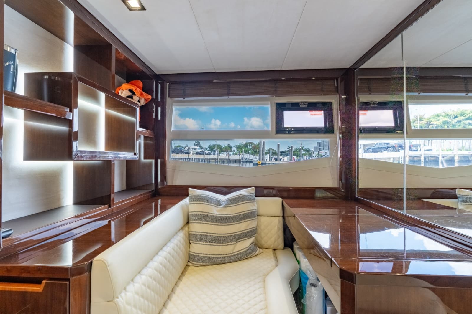 2017 Galeon 550 Fly
