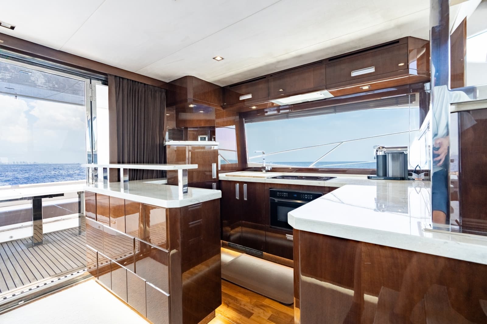 2017 Galeon 550 Fly