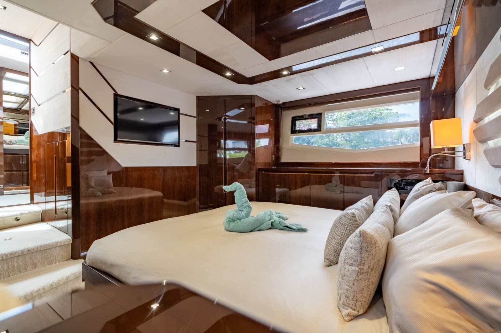 2017 Galeon 550 Fly