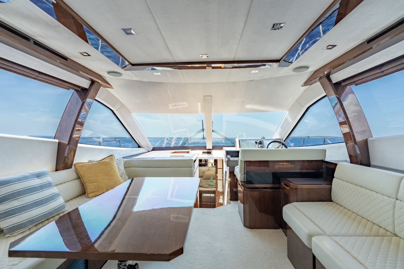 2017 Galeon 550 Fly