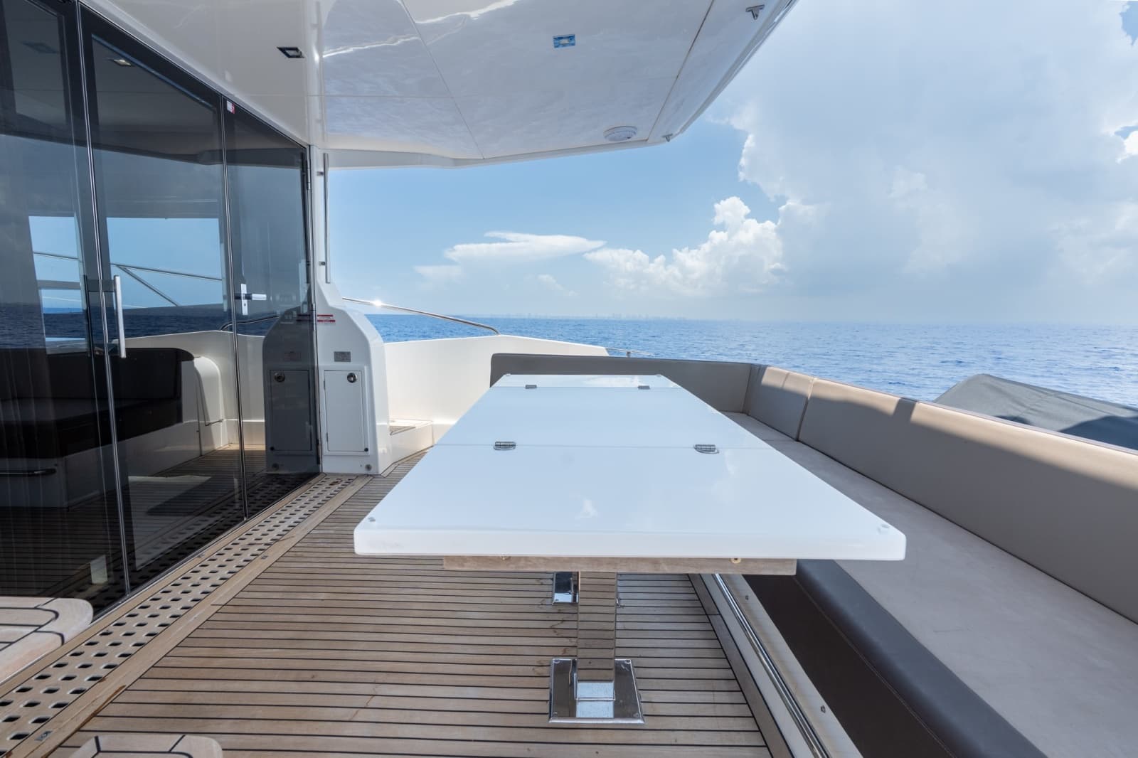 2017 Galeon 550 Fly
