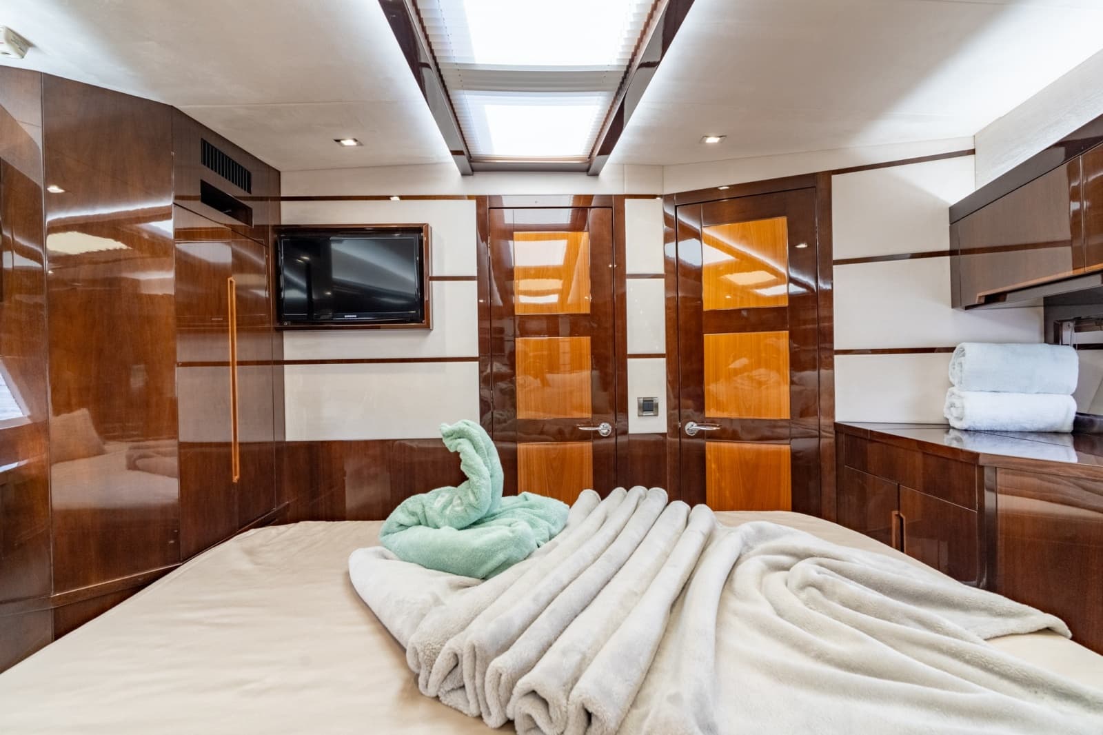 2017 Galeon 550 Fly