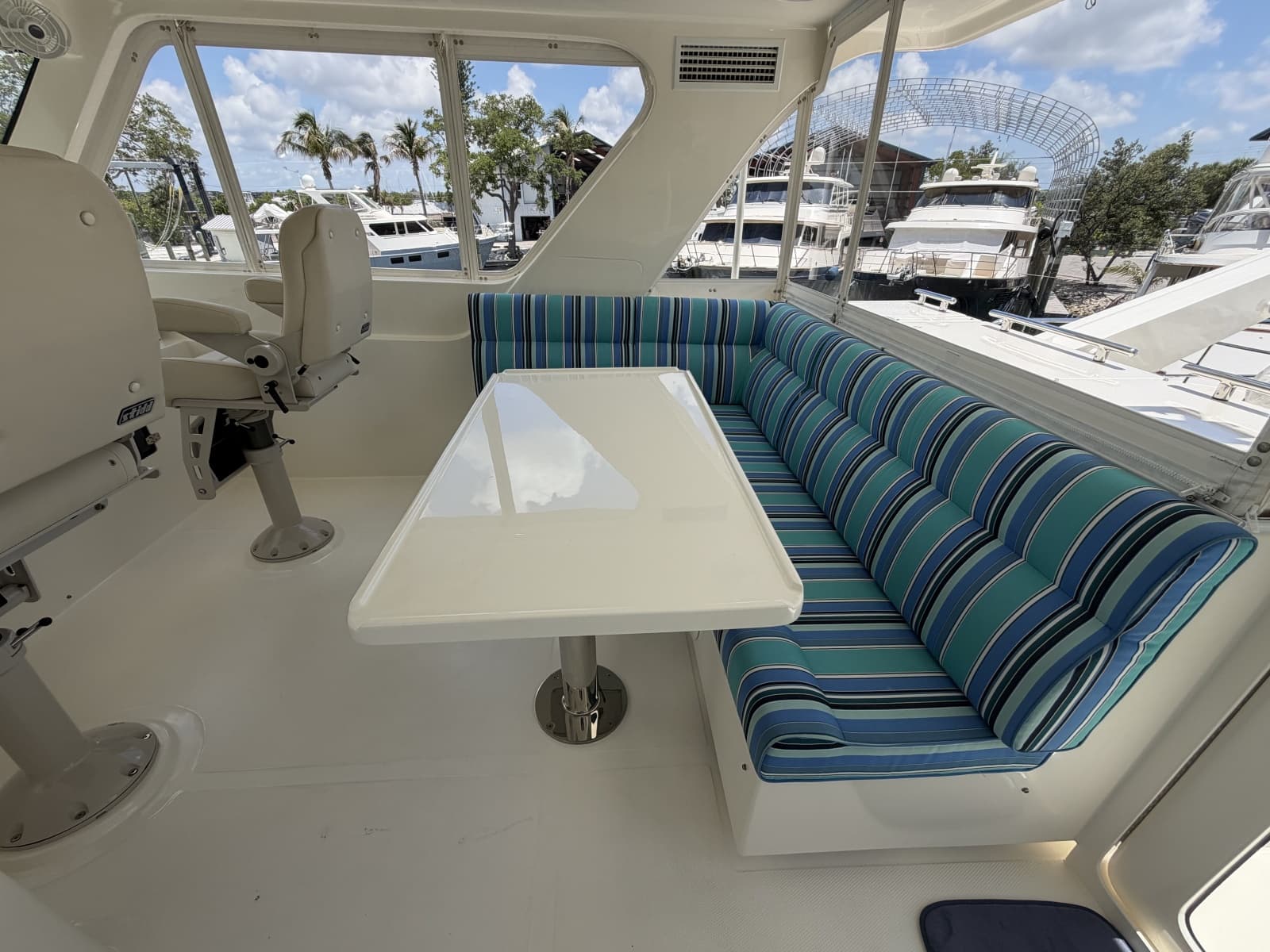 2025 Marlow Explorer 53E