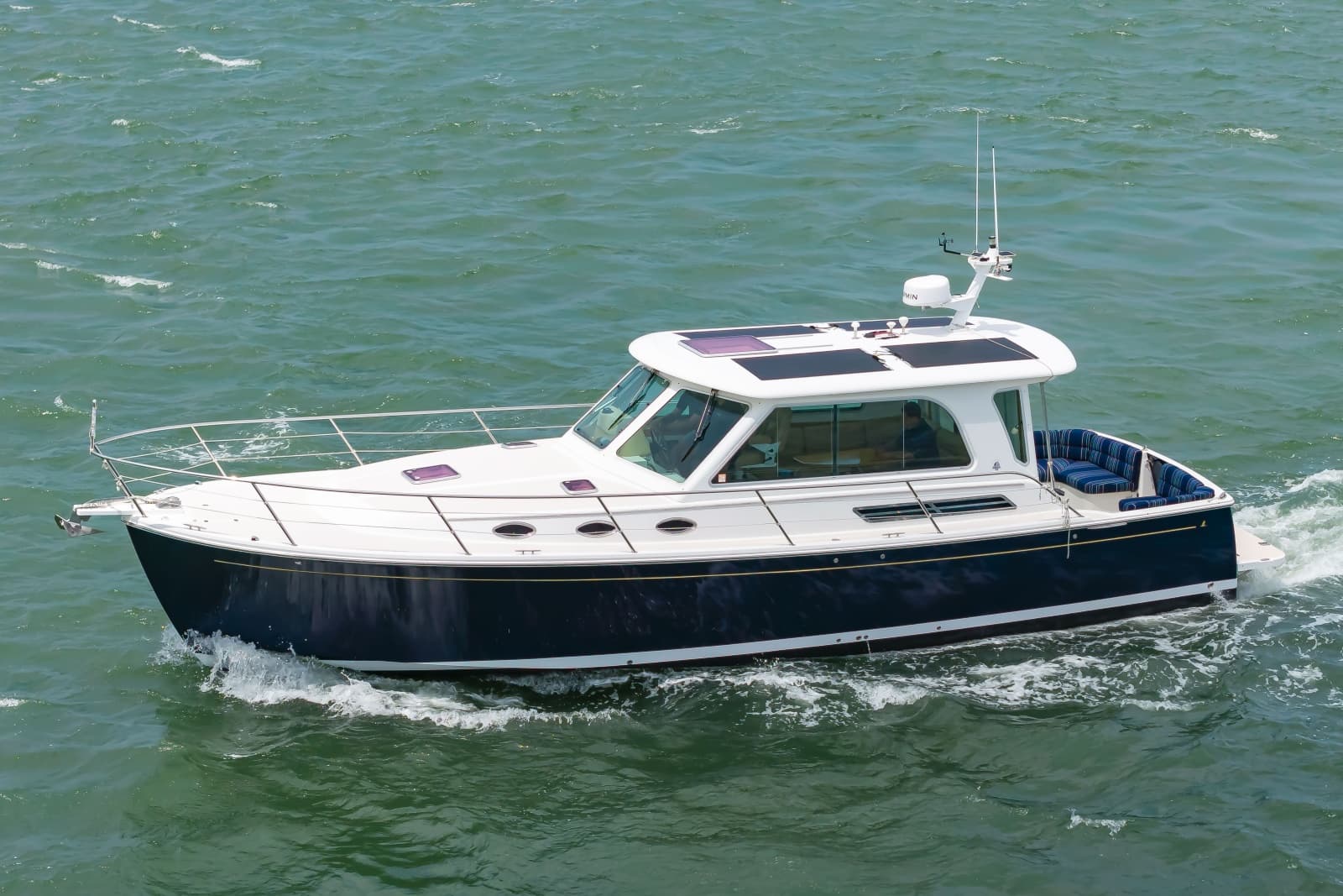 37BackCove2009_037