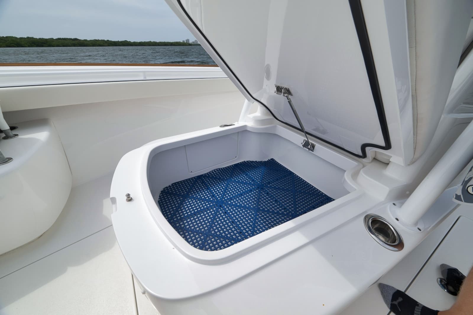 2023 Valhalla Boatworks V-33
