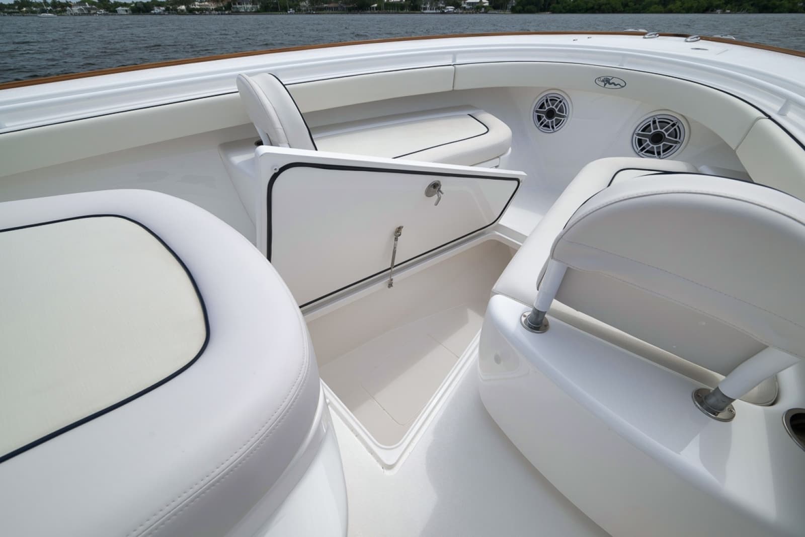 2023 Valhalla Boatworks V-33