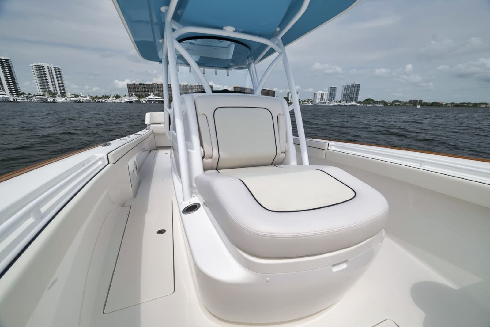 2023 Valhalla Boatworks V-33