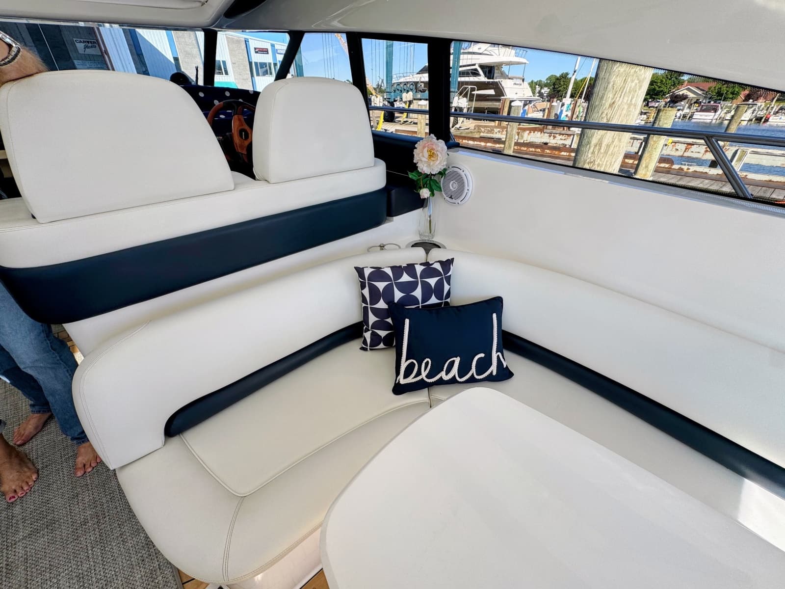 2004 Viking Princess V58