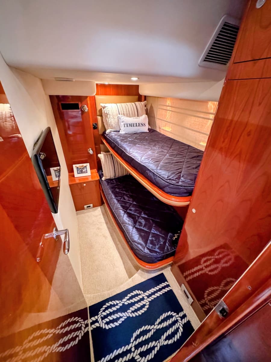 2004 Viking Princess V58