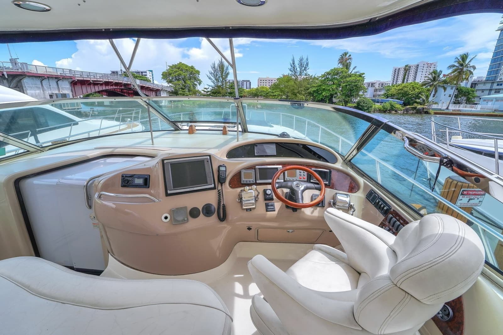 2004 Sea Ray 460 Sundancer