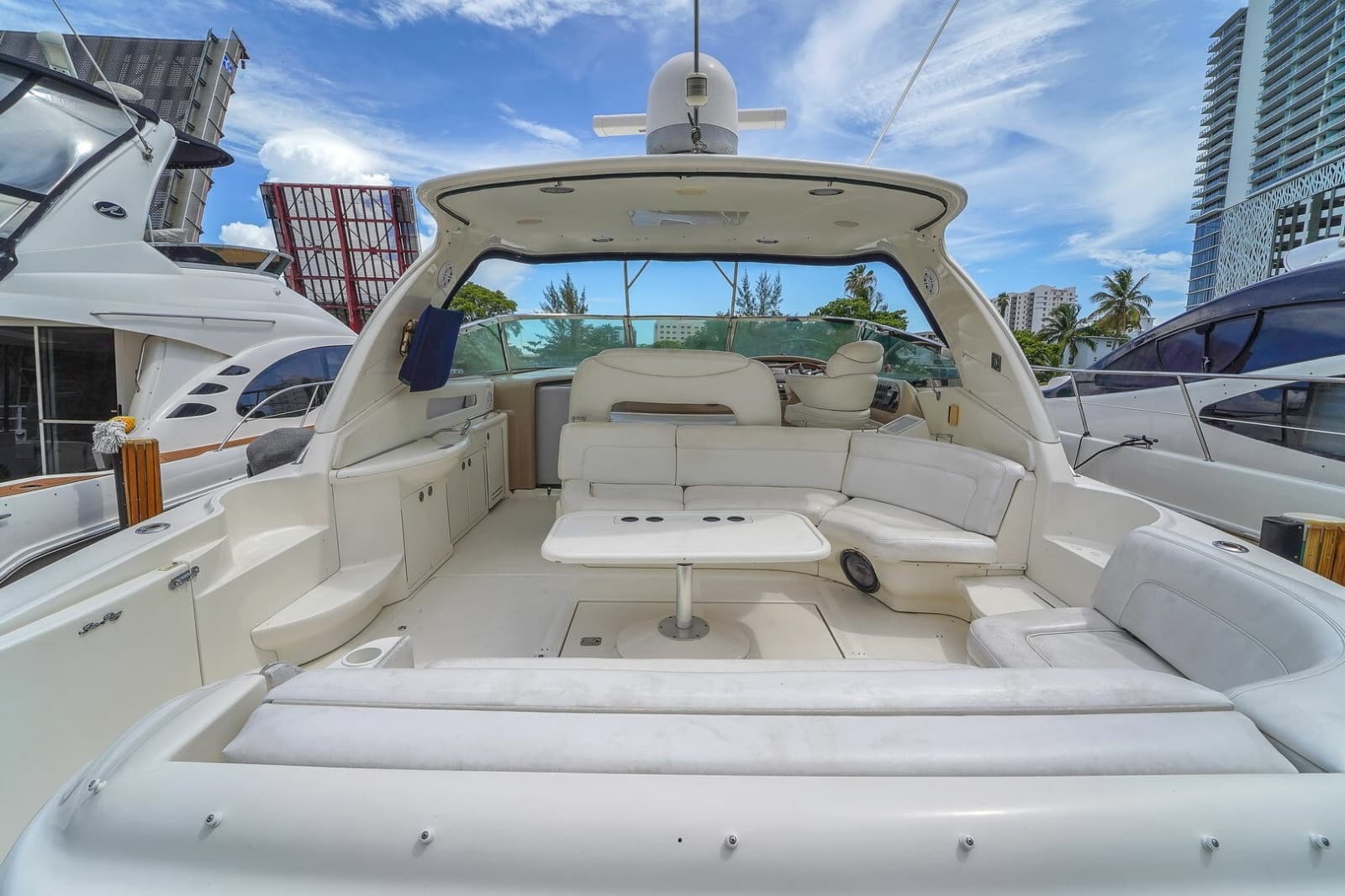 2004 Sea Ray 460 Sundancer