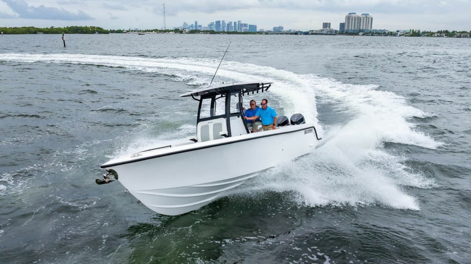 2027 Reef Runner 280