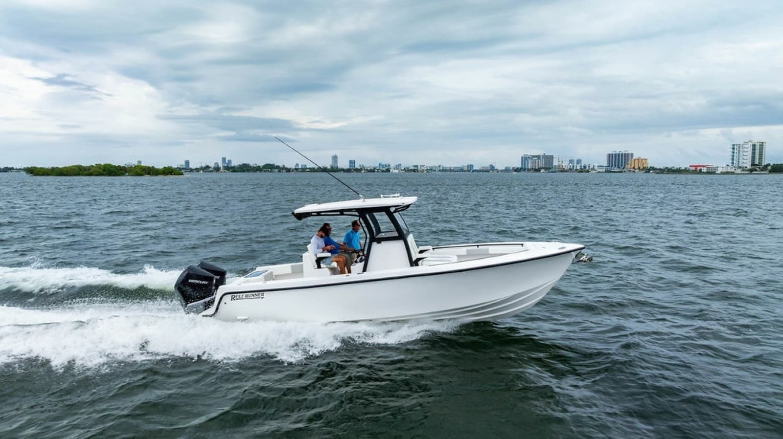 2027 Reef Runner 280