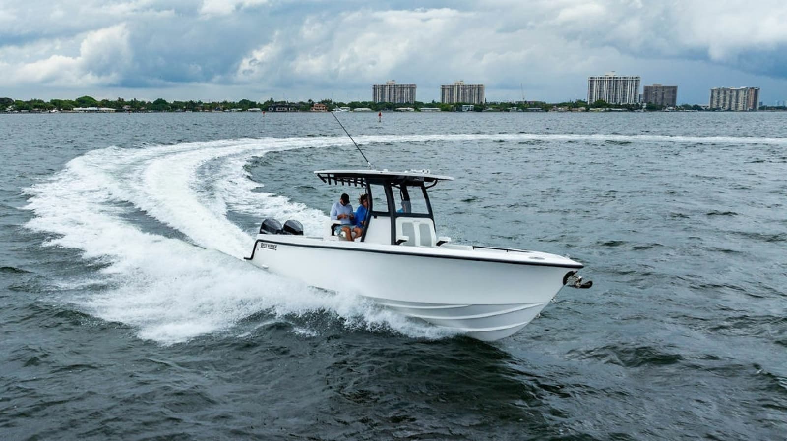 2027 Reef Runner 280