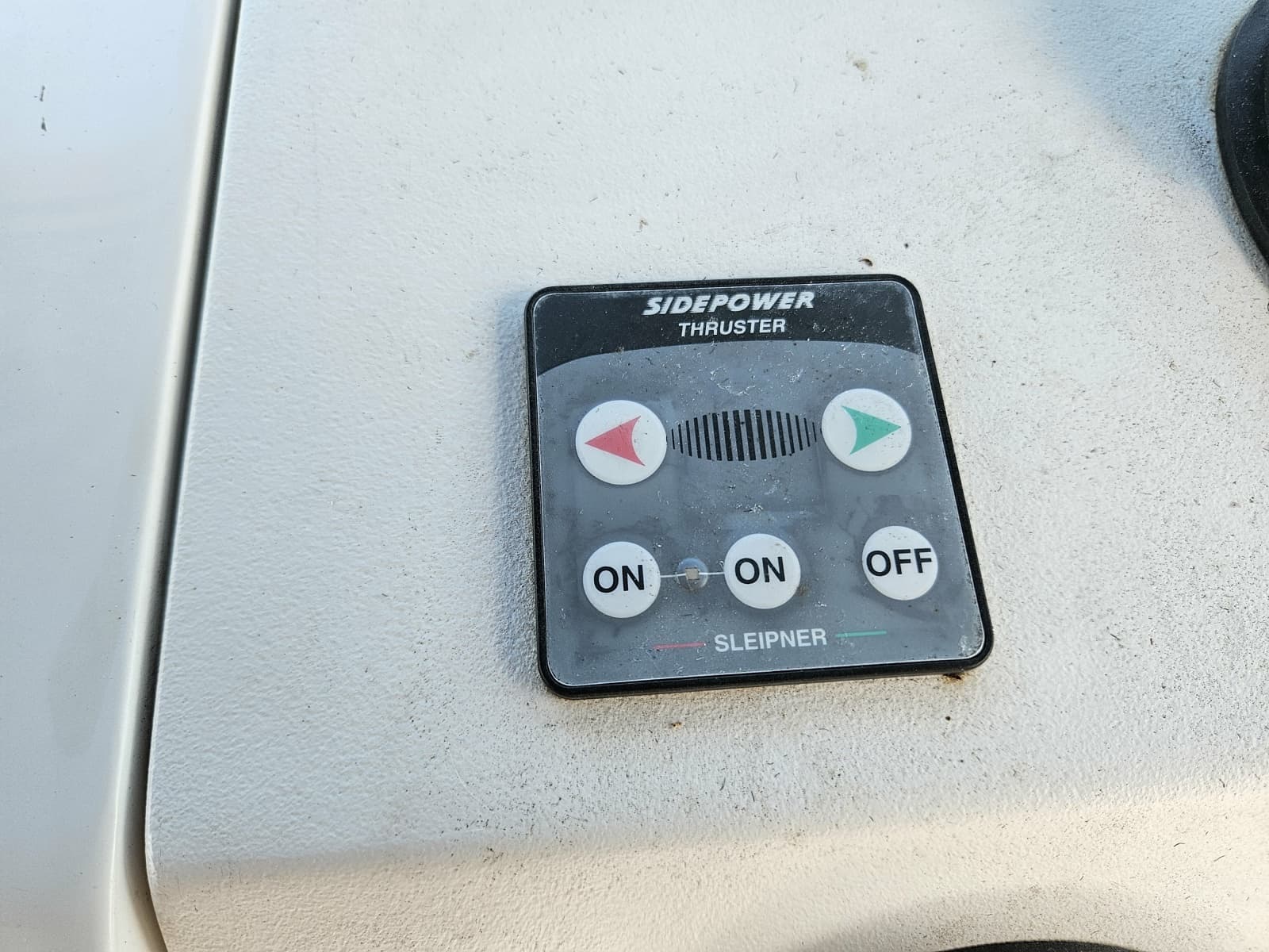 2000 Mainship Pilot 30