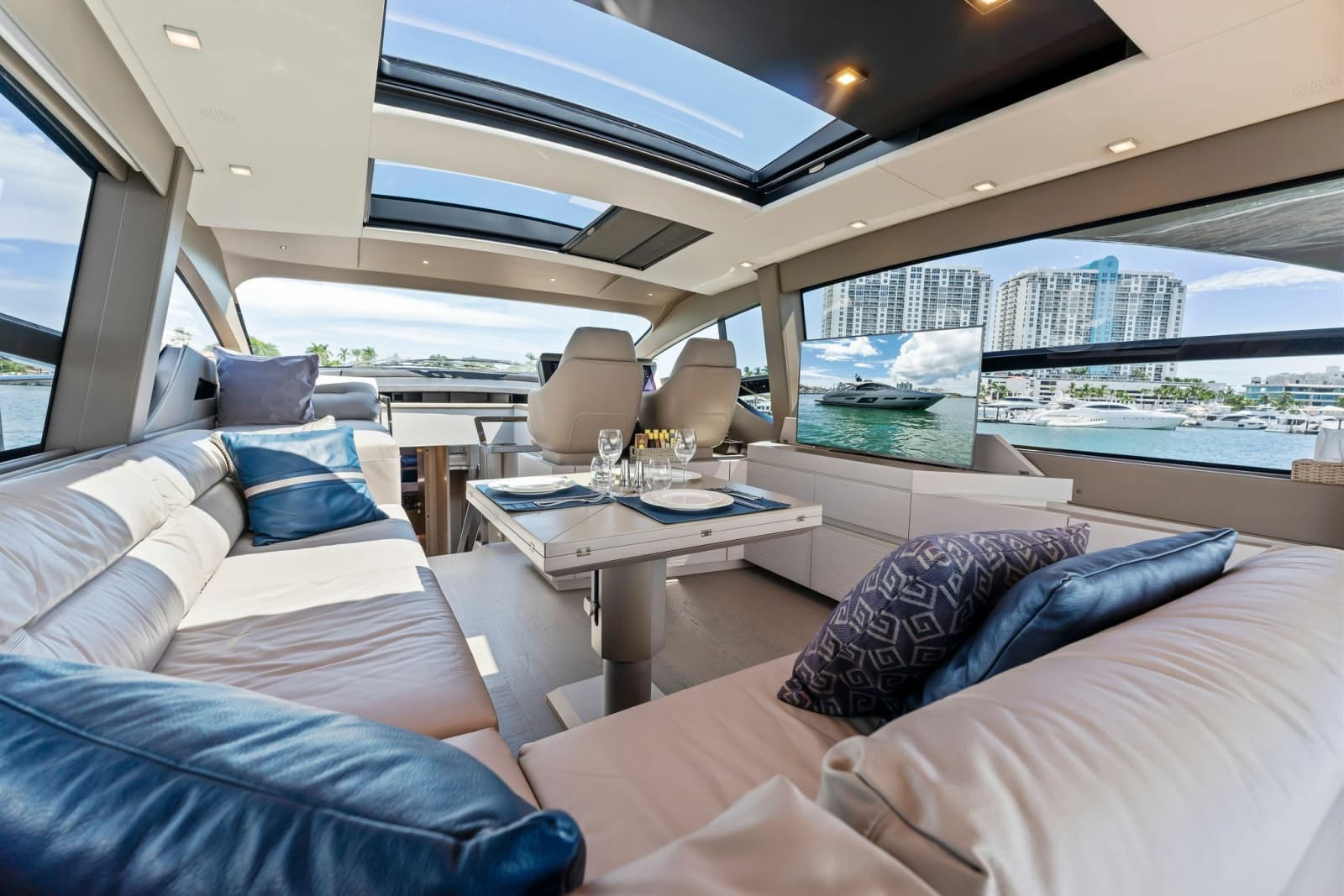 2022 Pershing 7X