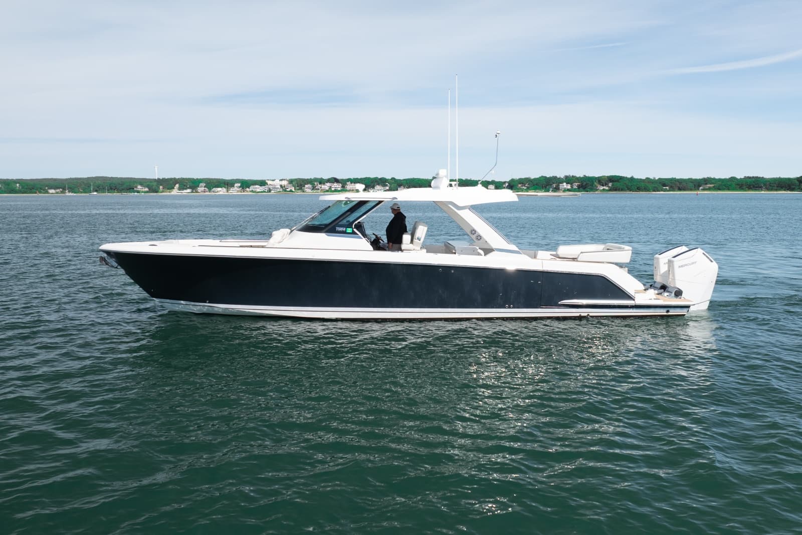 2024 Tiara Sport 43LS