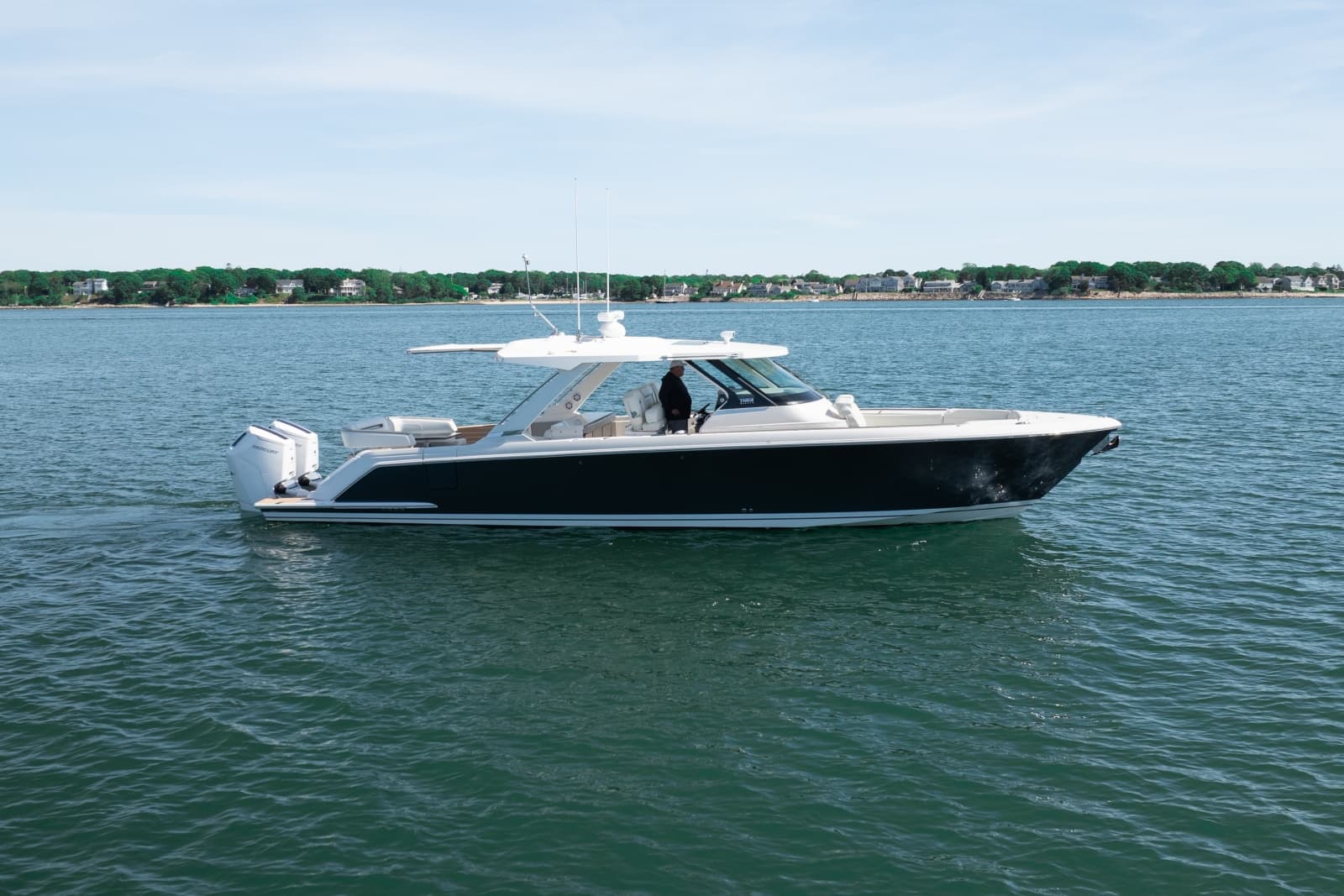 2024 Tiara Sport 43LS